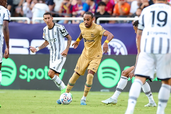 Chelsea muon chieu mo Aubameyang anh 1