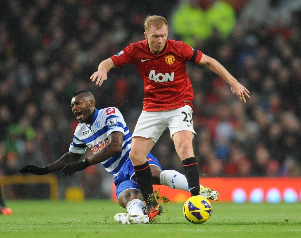 Doi hinh hay nhat lich su Premier League gay tranh cai anh 4