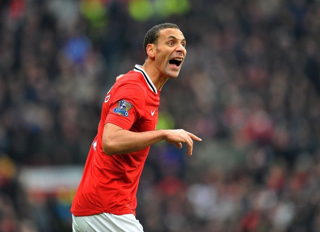 Doi hinh hay nhat lich su Premier League gay tranh cai anh 10