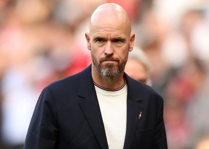 HLV Ten Hag noi cau truoc cau hoi ve Ronaldo hinh anh