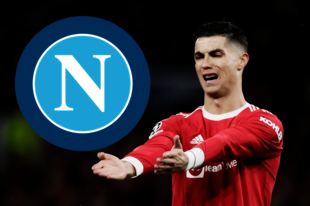 Ronaldo kho toi Napoli hinh anh