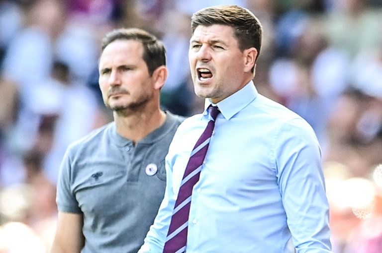 HLV Lampard thua Gerrard o lan dau cham tran tai Premier League hinh anh