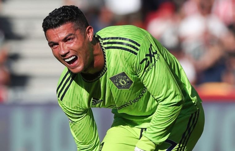 Ronaldo: '100 tin tuc ve toi, chi 5 cai noi su that' hinh anh