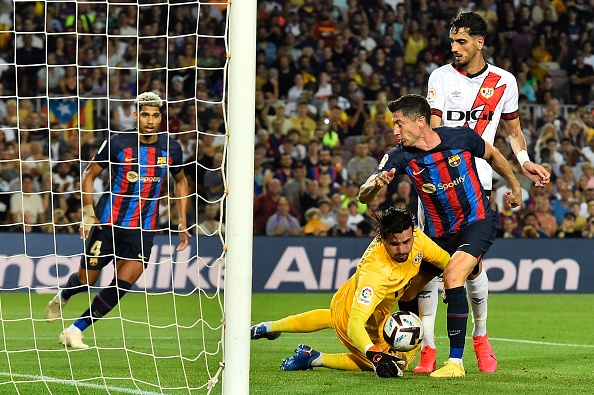 Vallecano pha hong man ra mat cua Lewandowski tai La Liga anh 5