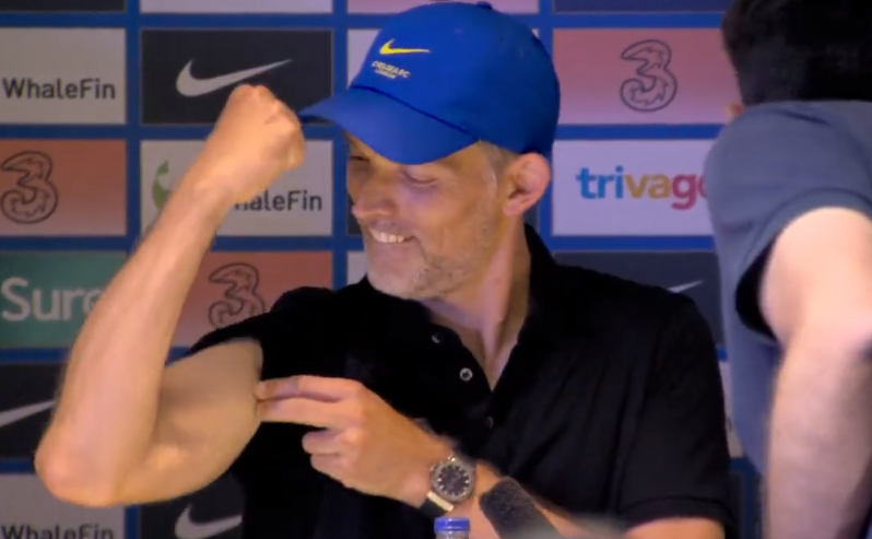 HLV Tuchel khoe bap tay sau vu xo xat voi Conte hinh anh