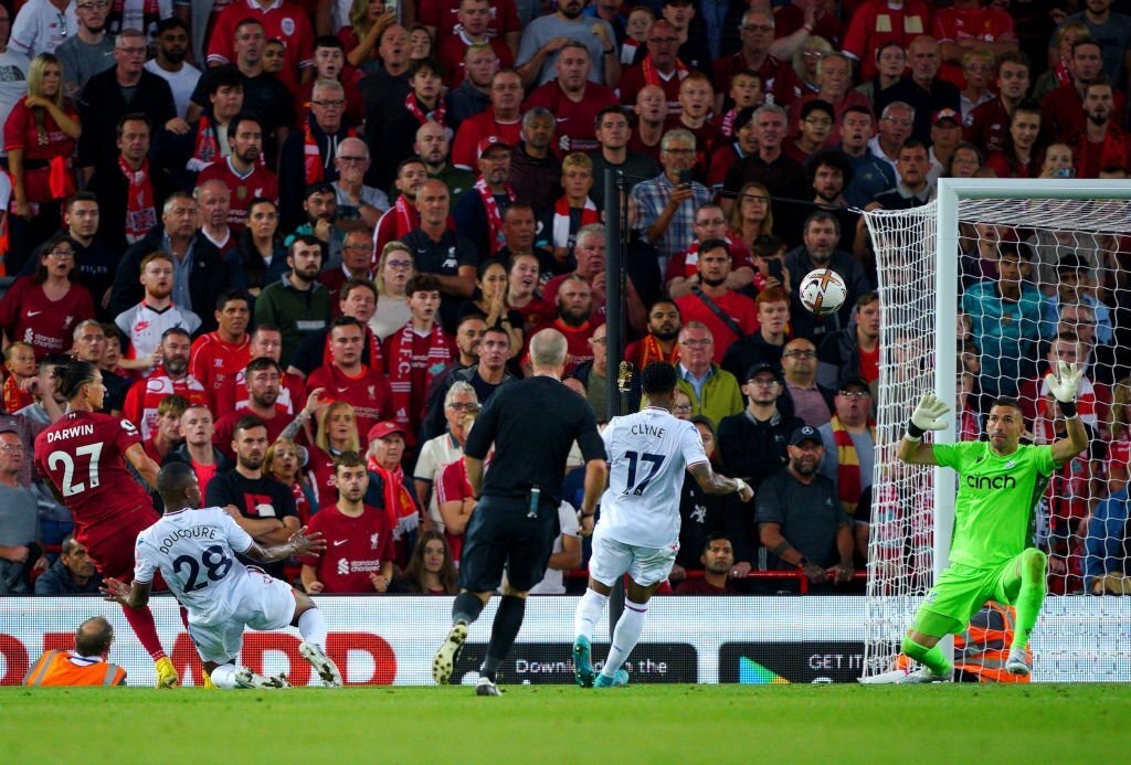 Nunez nhan the do anh 4