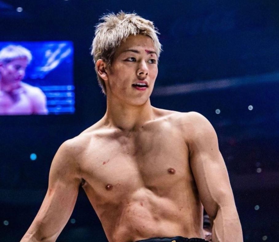 Vo si MMA dien trai anh 1