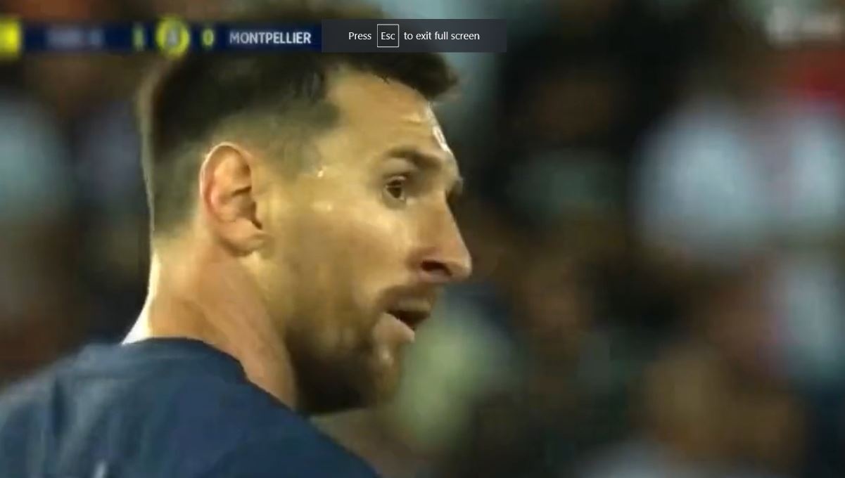 Mbappe huych vai Messi anh 1