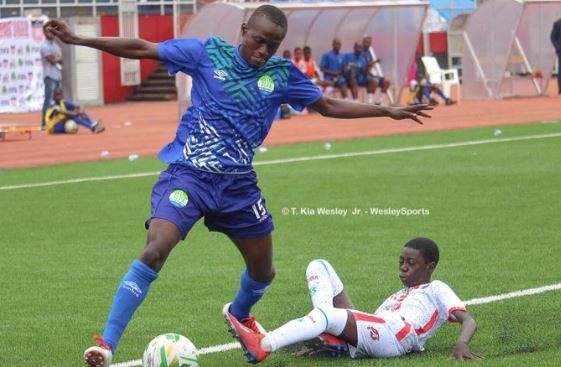 Doi U15 bo giai chau Phi vi doi thu qua cao lon hinh anh