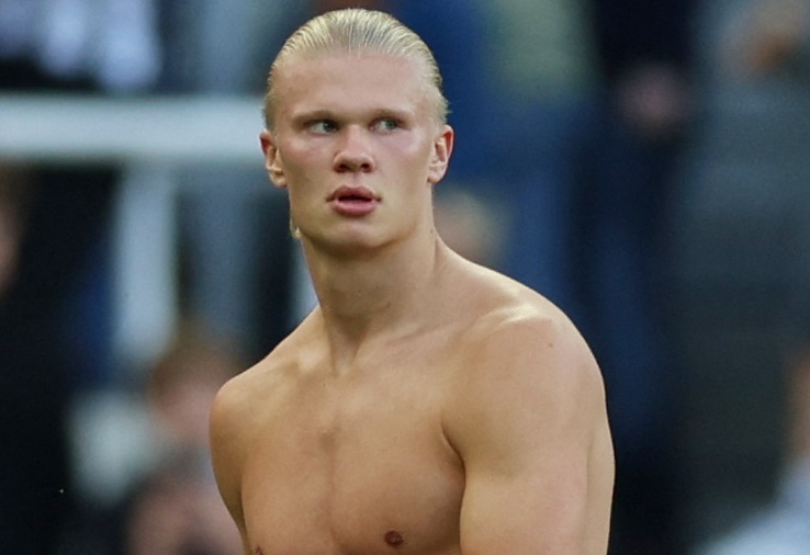 Foden khong chuyen bong cho Haaland hinh anh