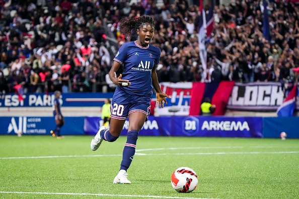 8 be boi tai PSG anh 7