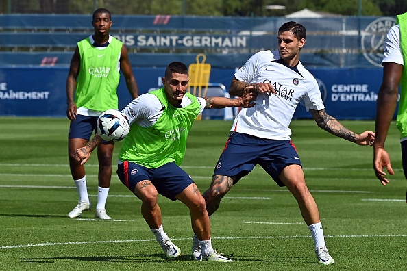 8 be boi tai PSG anh 3