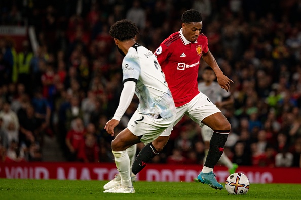 Martial chan thuong anh 1