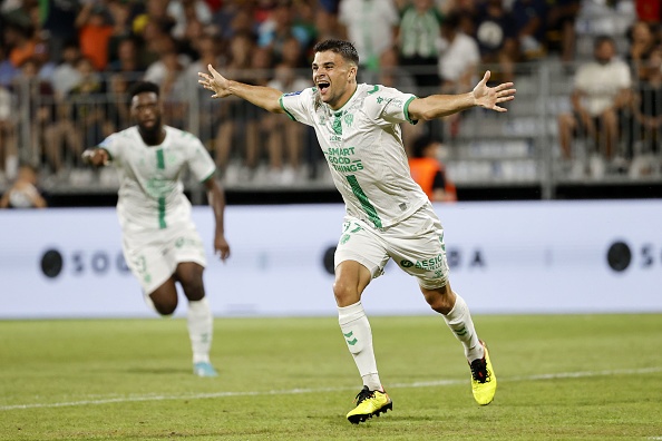 Pau roi chien thang anh 2