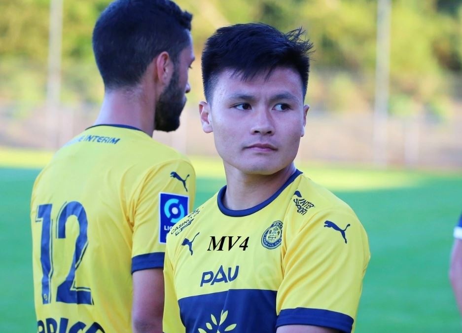 Pau FC roi chien thang du choi hon nguoi hinh anh