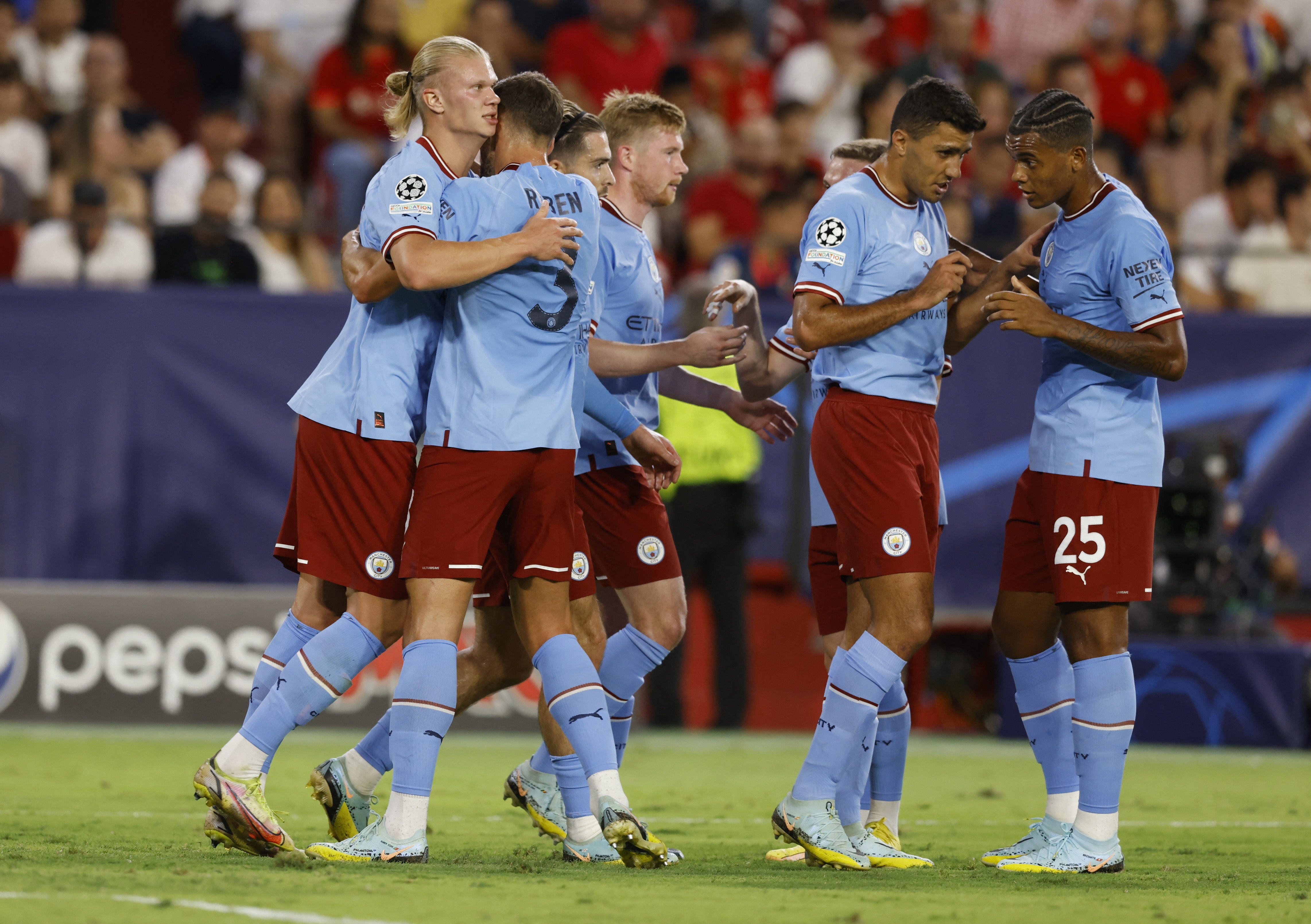 Haaland ghi ban anh 1