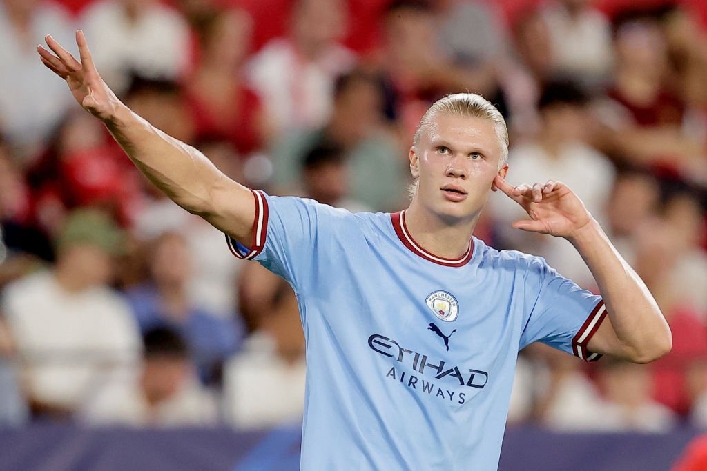 Haaland lap cu dup tai Champions League hinh anh