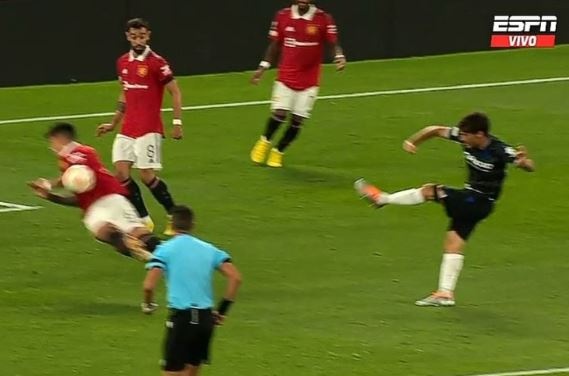 Tranh cai quanh ban thua cua MU truoc Sociedad hinh anh