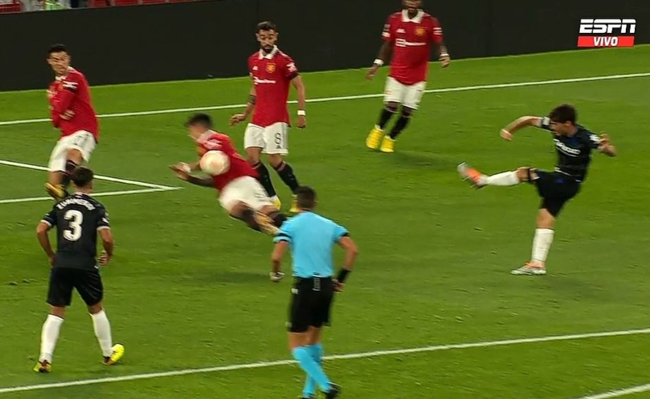 MU chiu phat den anh 1