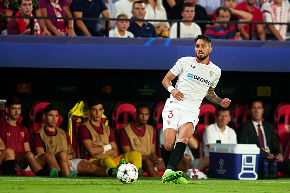 Doi hinh roi Man United anh 8