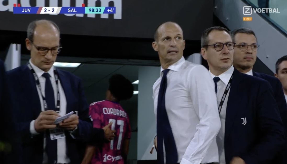 Juventus nhan 3 the do anh 5