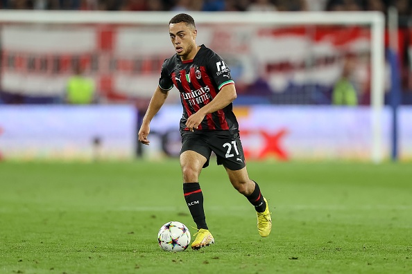 MU khong mua Dest anh 1