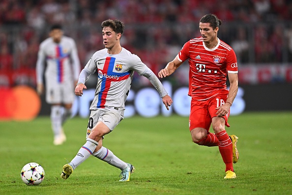 Barca gia han voi Gavi anh 1