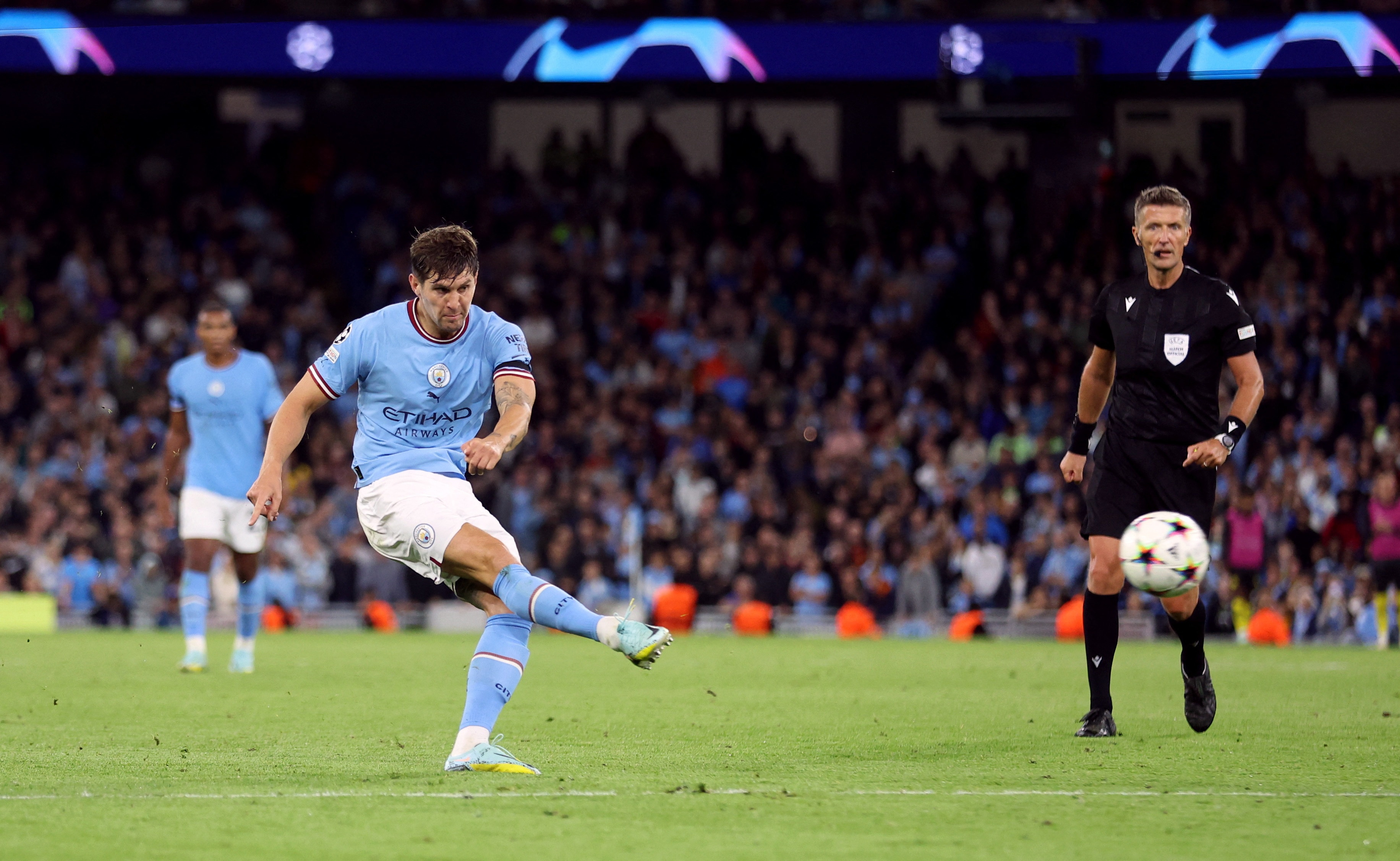 Man City dau Dortmund anh 3