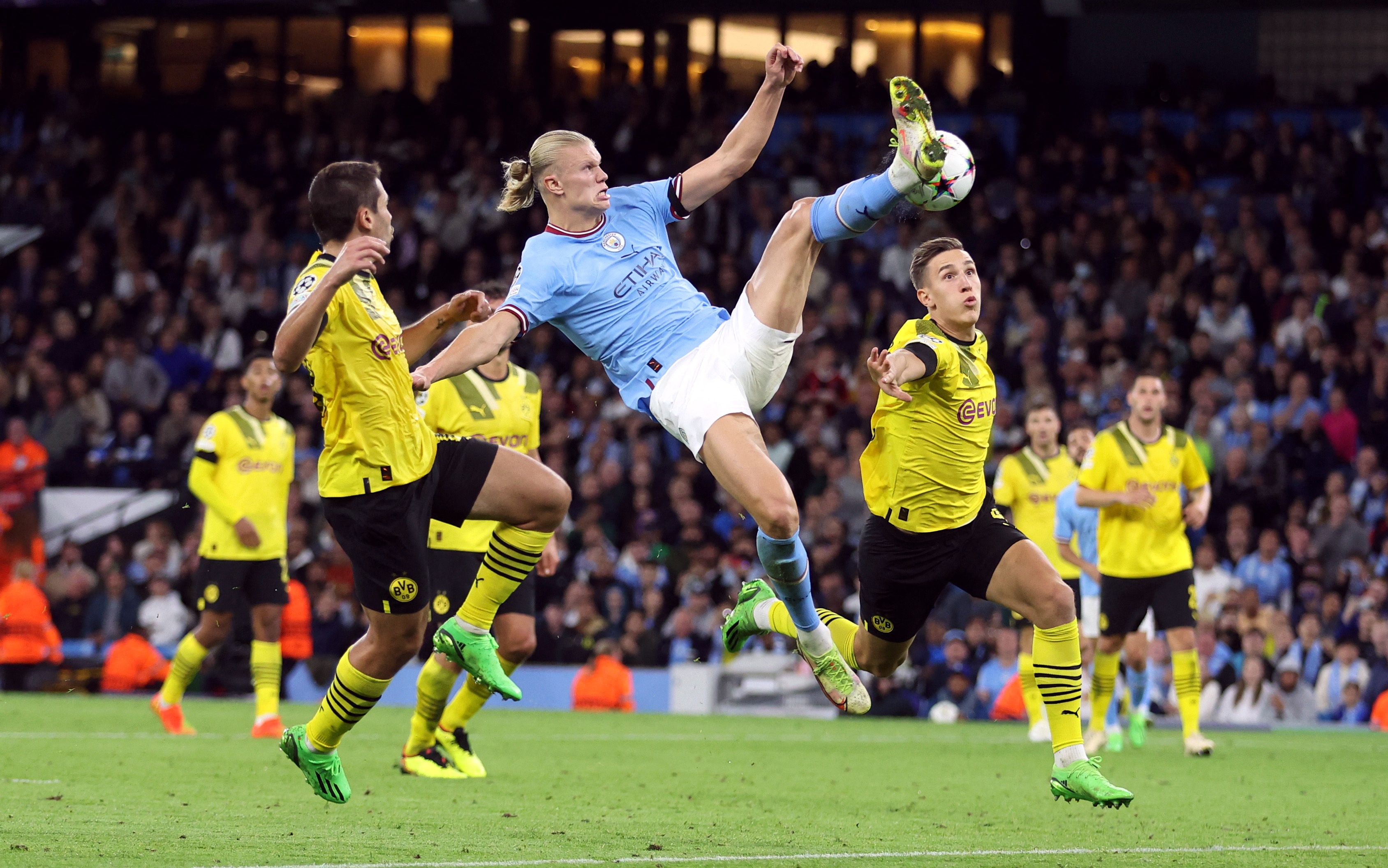 Man City dau Dortmund anh 4