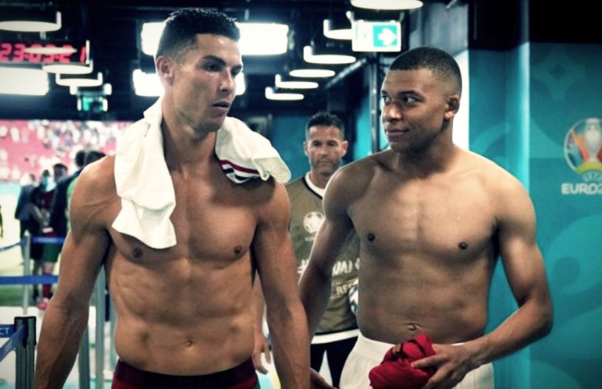 Mbappe vuot Ronaldo, Messi ve thu nhap hinh anh