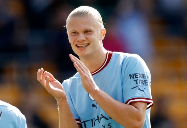 Cu chi khiem ton cua Haaland hinh anh