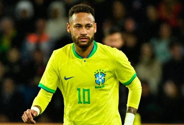 Brazil thang Ghana 3-0 hinh anh