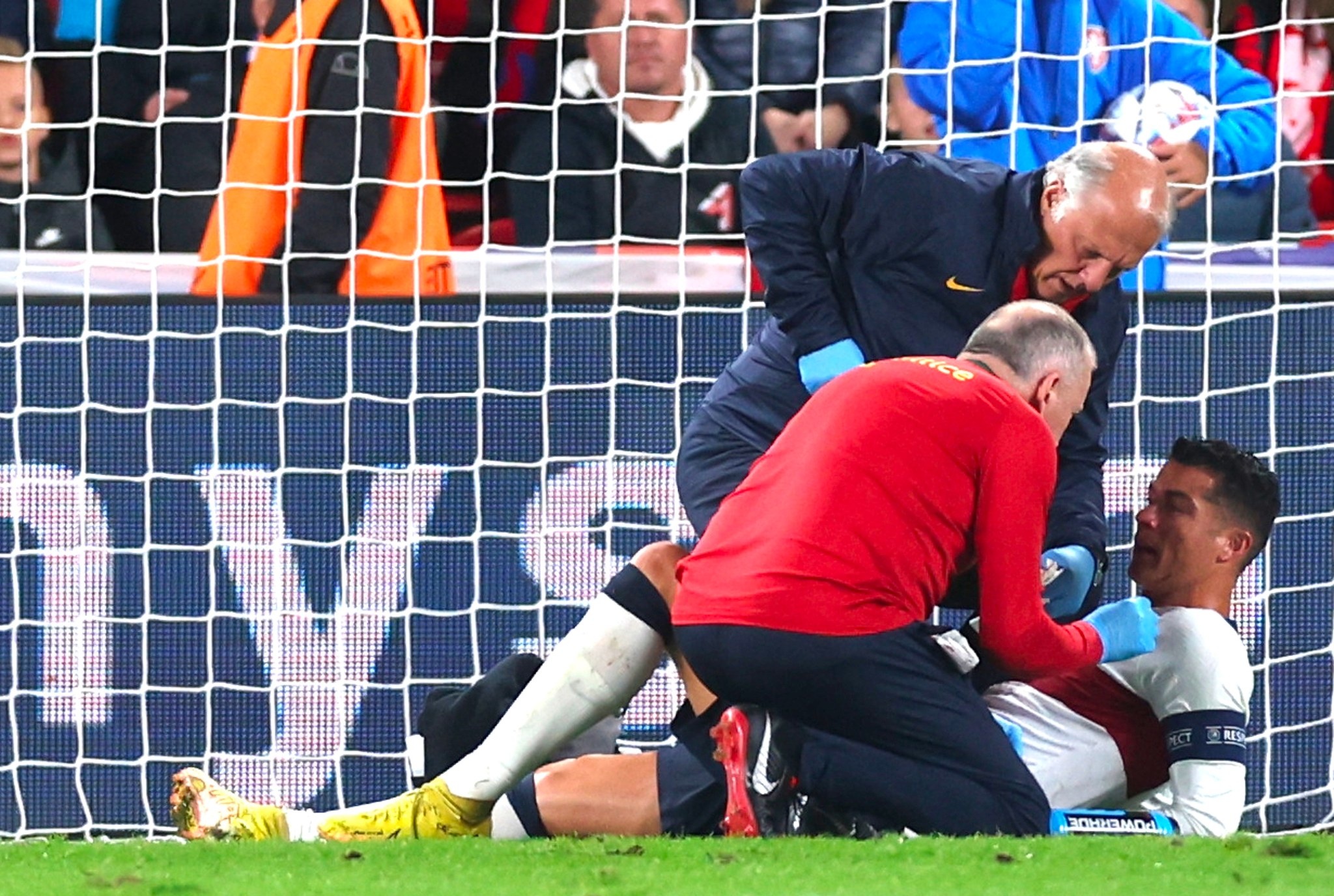 Ronaldo chay mau anh 3