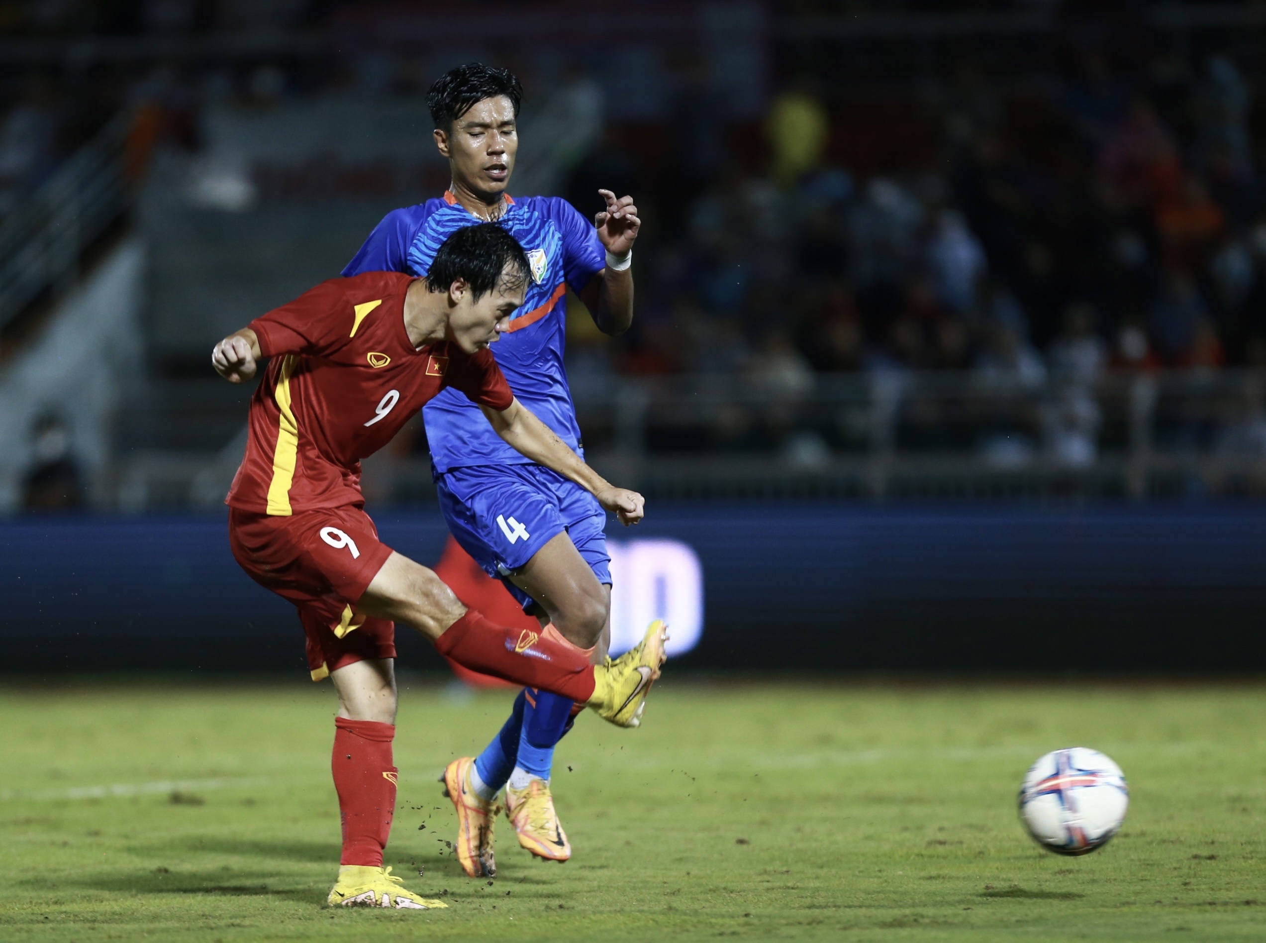 Tuyen Viet Nam giao huu anh 2