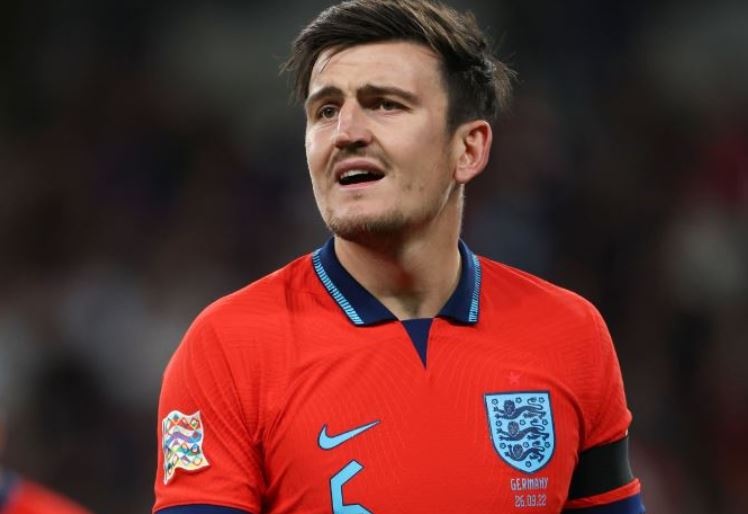 CDV Anh noi gian voi Maguire hinh anh