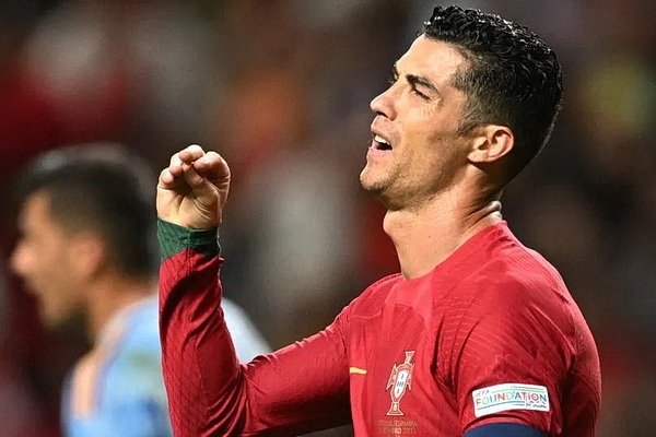 Bo Dao Nha mat ve vao ban ket Nations League o phut 88 hinh anh