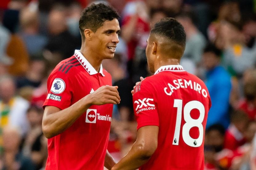 Paul Scholes chi trich MU vi mua Sancho va Varane hinh anh