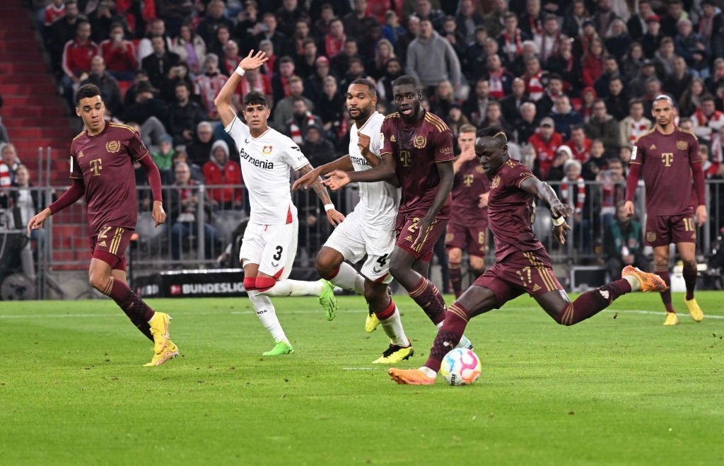 Bayern thang 4-0 anh 3