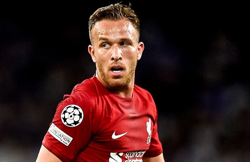 Liverpool dieu dung vi Arthur Melo hinh anh