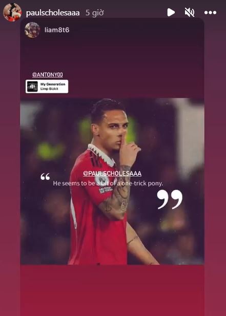 Scholes chi trich Antony anh 1