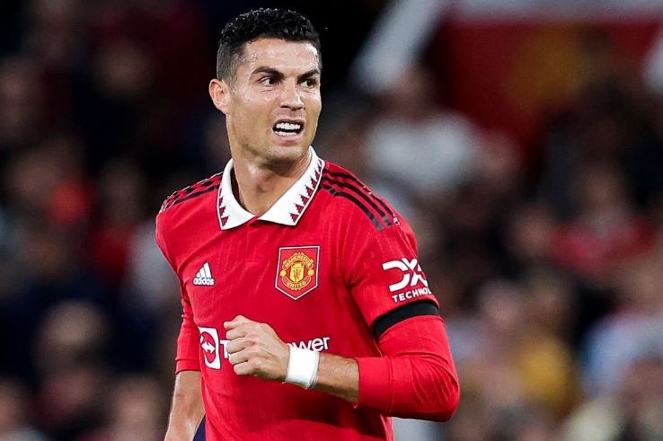 Tranh cai quanh ban thang bi tuoc cua Ronaldo hinh anh