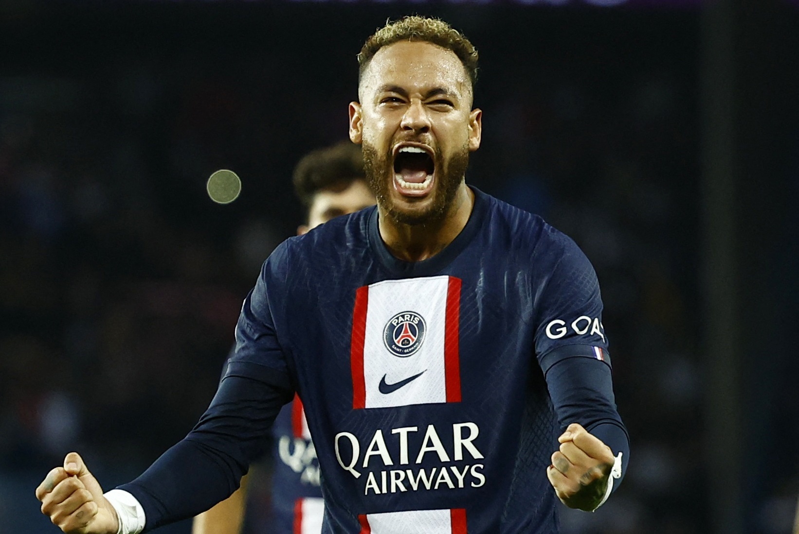 Neymar toa sang o sieu kinh dien nuoc Phap hinh anh