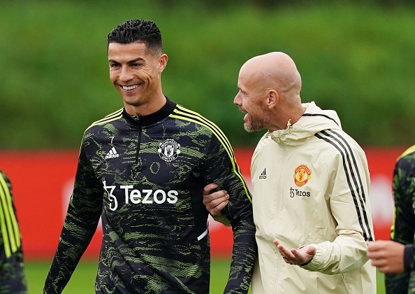 HLV Ten Hag tiet lo thoi diem Ronaldo duoc tro lai doi mot hinh anh