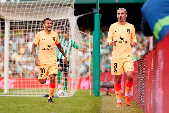 Griezmann toa sang anh 1