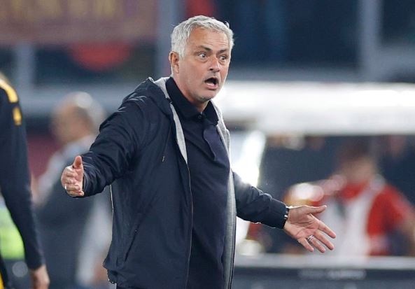 Thay tro Mourinho khong the can buoc Napoli hinh anh