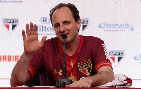 Messi da phat anh 10