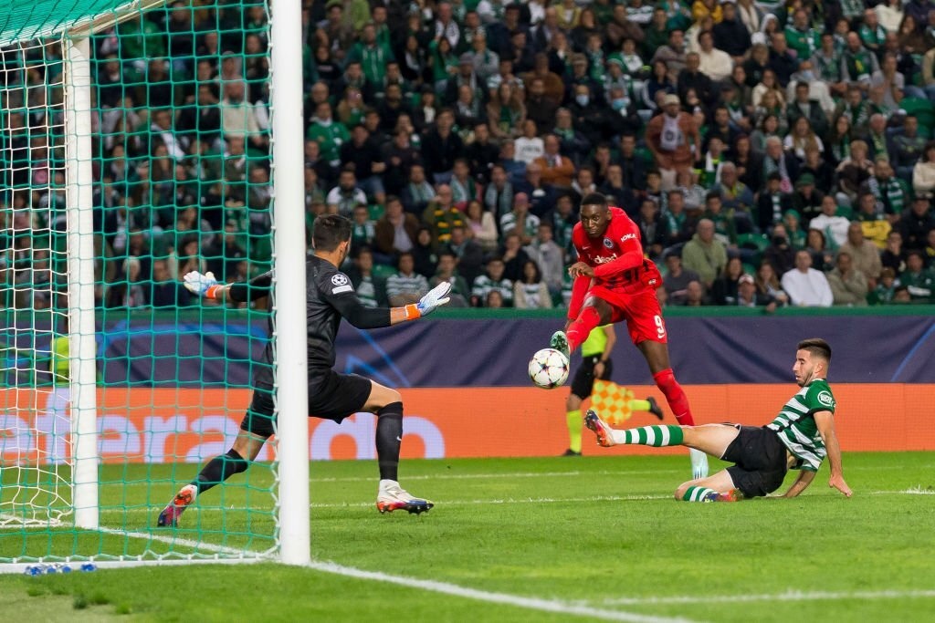 Frankfurt thang Sporting anh 1