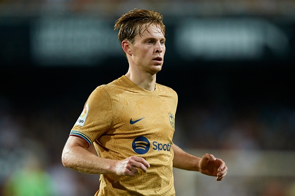 Man United doi thai do voi De Jong hinh anh