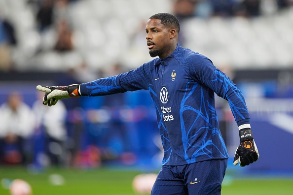 tuyen Phap vang mat anh 2