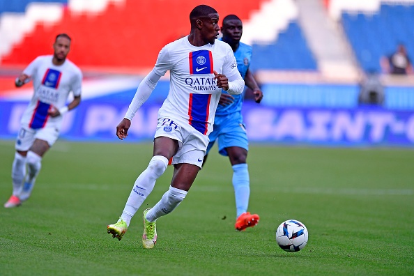 tuyen Phap vang mat anh 3